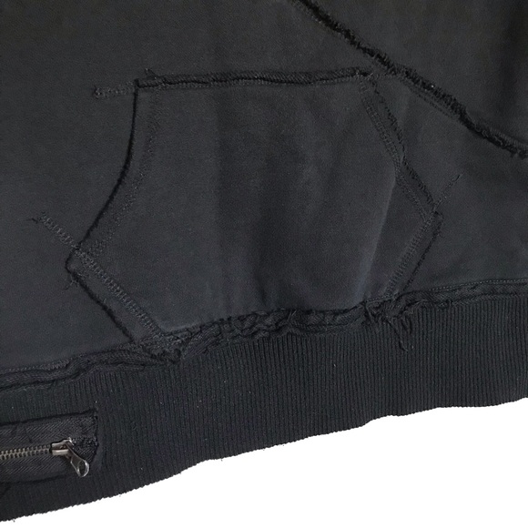 PeaceBird Jeans Astro Boy Dream Atom Black Distressed Sweatshirt Size Large - Picture 5 of 14